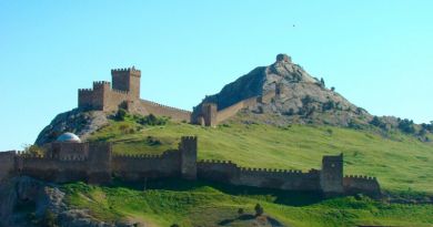 Экскурсии в `Генуэзская крепость в Судаке` из Заозерного